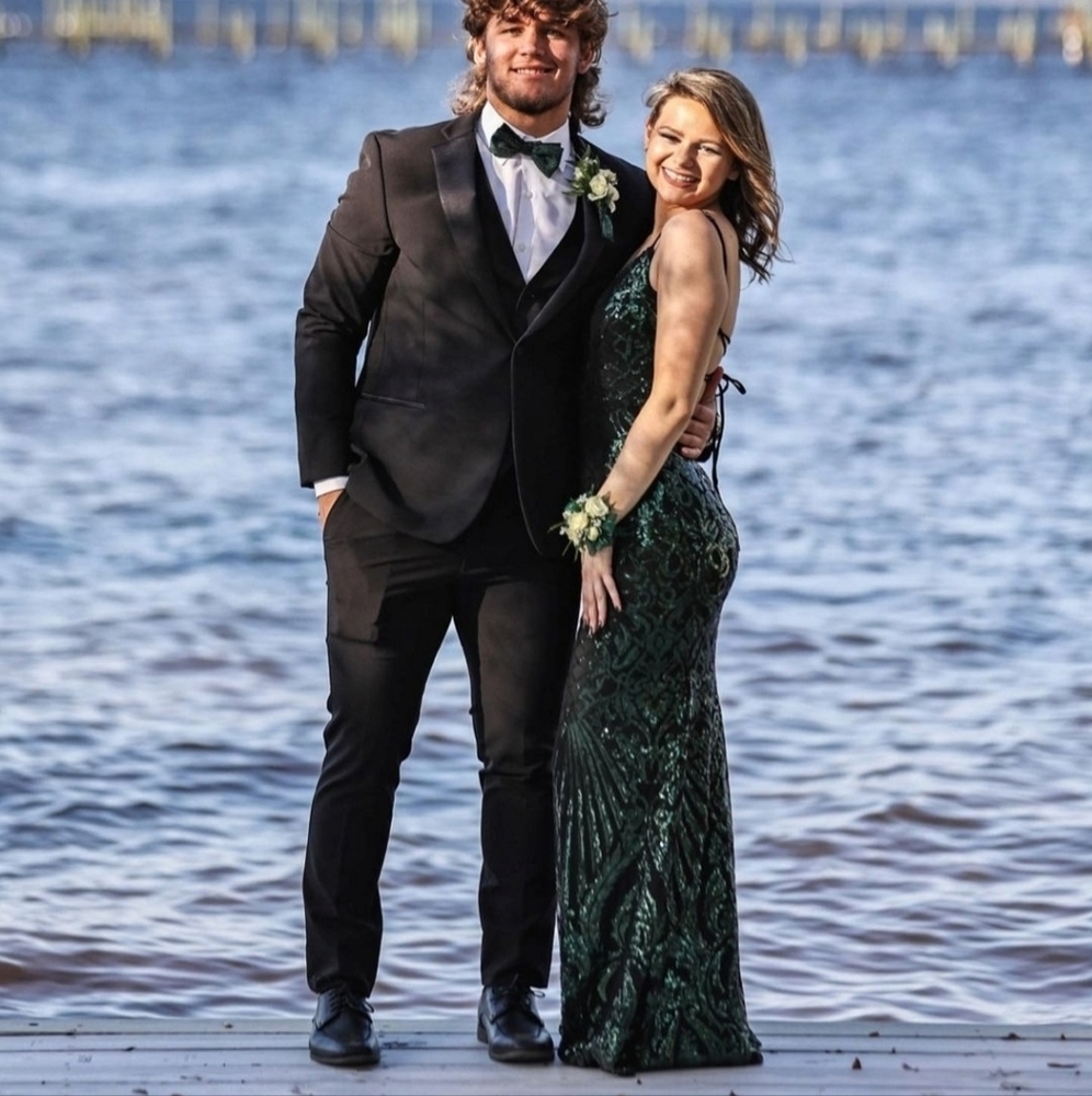 Green sequin dress size 0-2